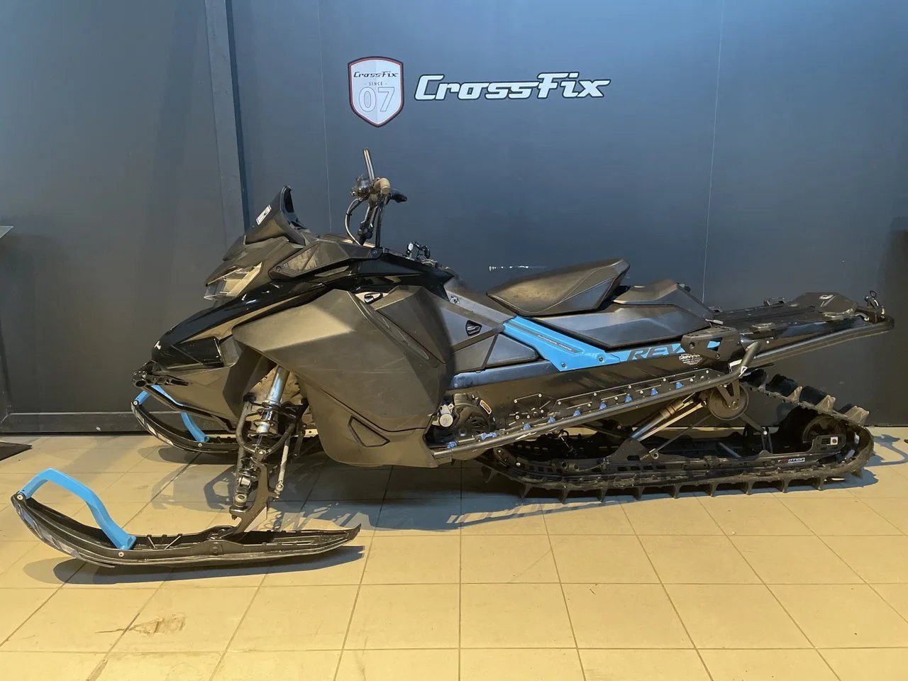 Ski-Doo Summit Summit SP 850 E-Tec 146 2019