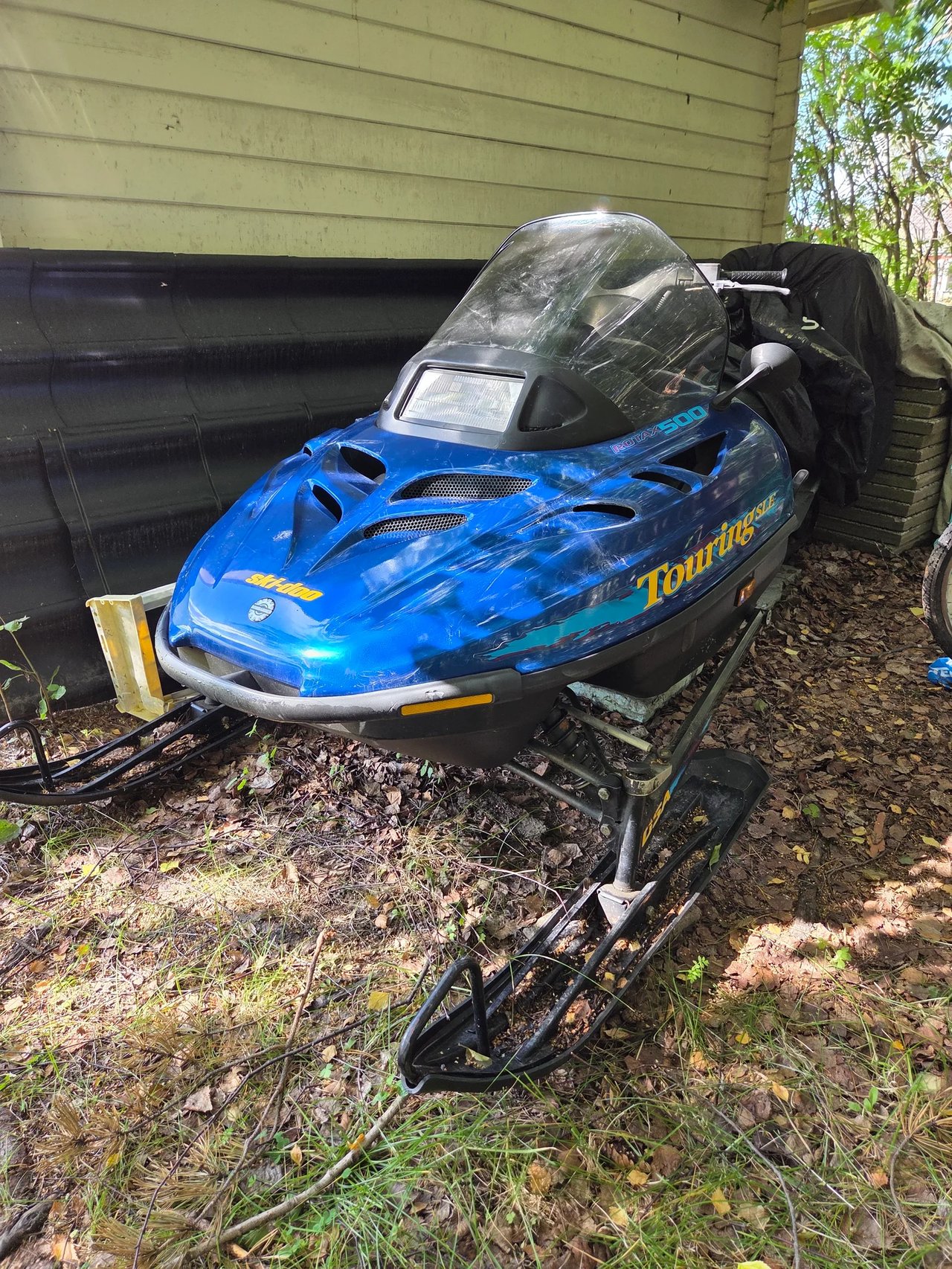 2000 Ski-Doo Touring SLE
