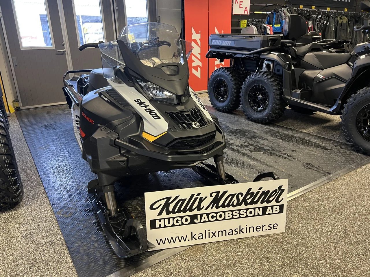 2022 Ski-Doo SKANDIC SPORT 600 EFI