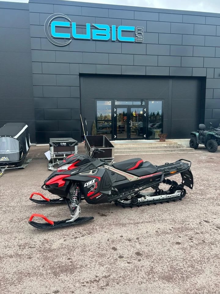 2018 Lynx Boondocker RE 3700 850 E-TEC
