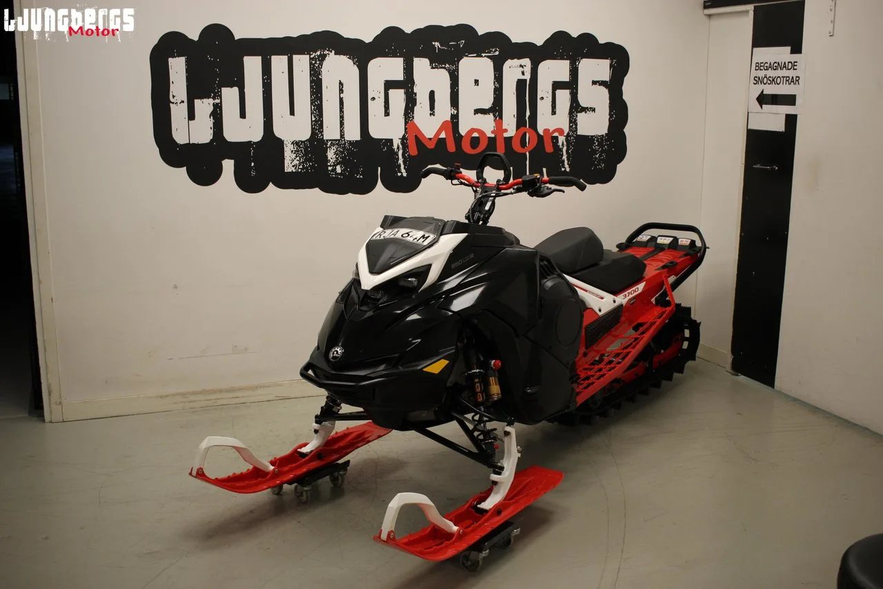 2024 Lynx Shredder RE 850 E-TEC Turbo R 3700
