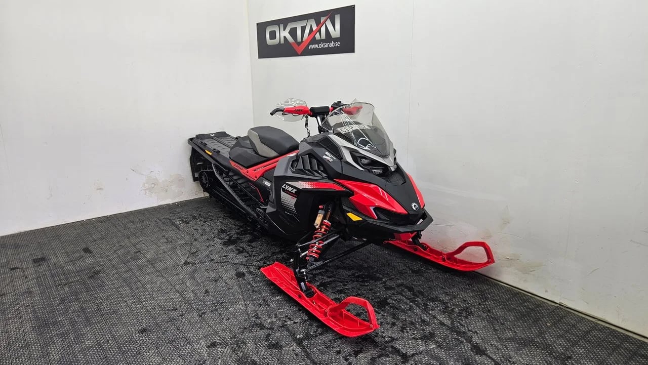 2026 Lynx Xterrain RE 850 E-TEC