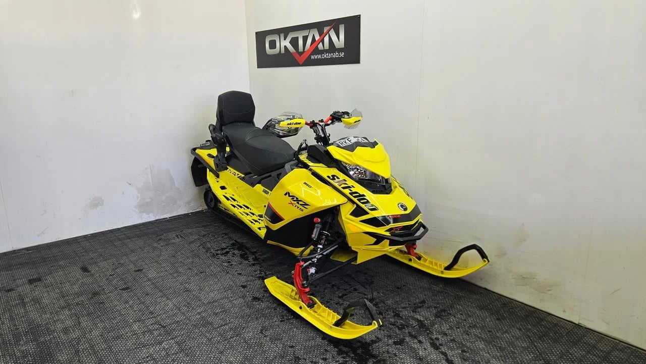 2020 Ski-Doo MXZ X-RS 850 E-Tec