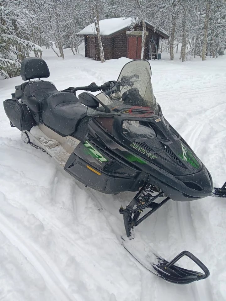 2009 Arctic Cat TZ1 Touring LXR