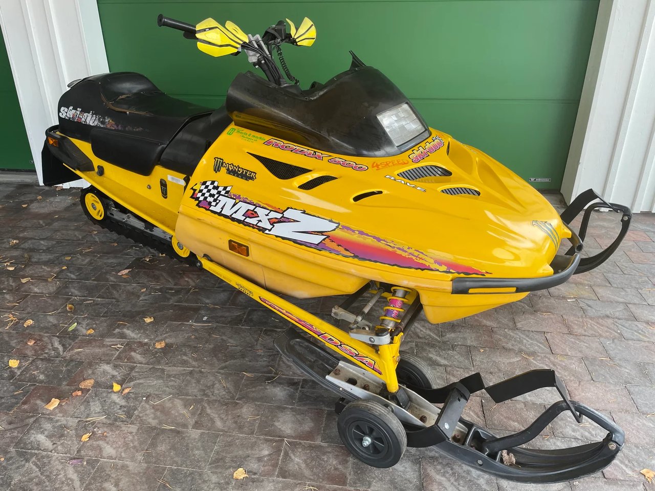 1998 Ski-Doo MXZ 500
