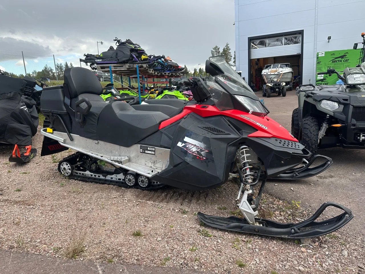 2011 Lynx Adventure LX 600 ACE