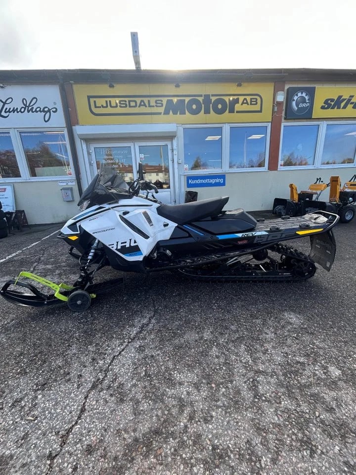 2019 Ski-Doo Backcountry 600R E-Tec 146