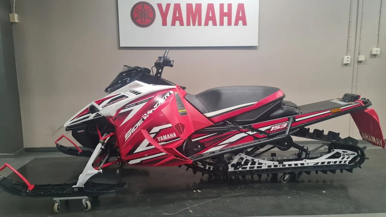 2017 Yamaha Sidewinder B-TX LE 153