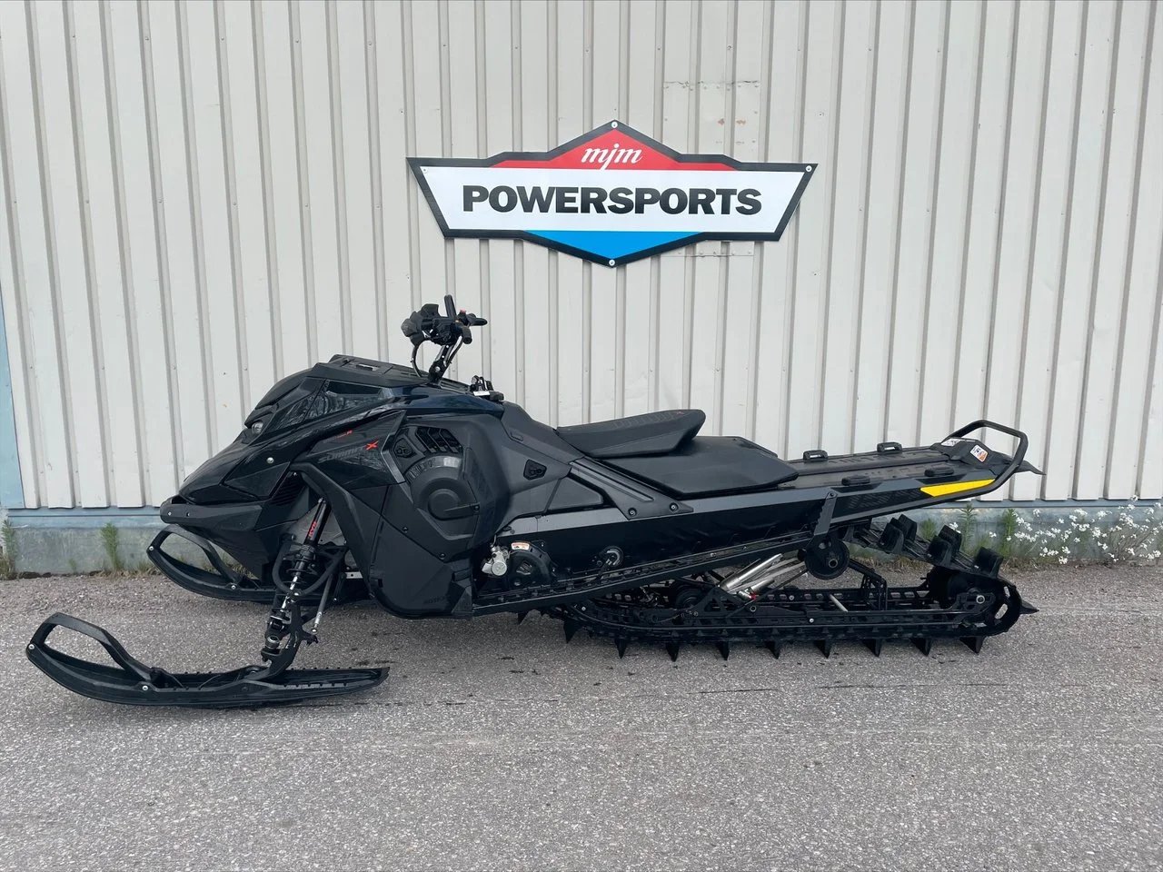 2023 Ski-Doo Summit Expert 850 E-Tec Turbo R 154