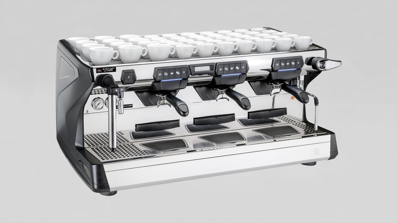 Real Spirit 3 Group Traditional Espresso Coffee Machine rijo42