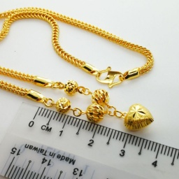 Jewelry necklace