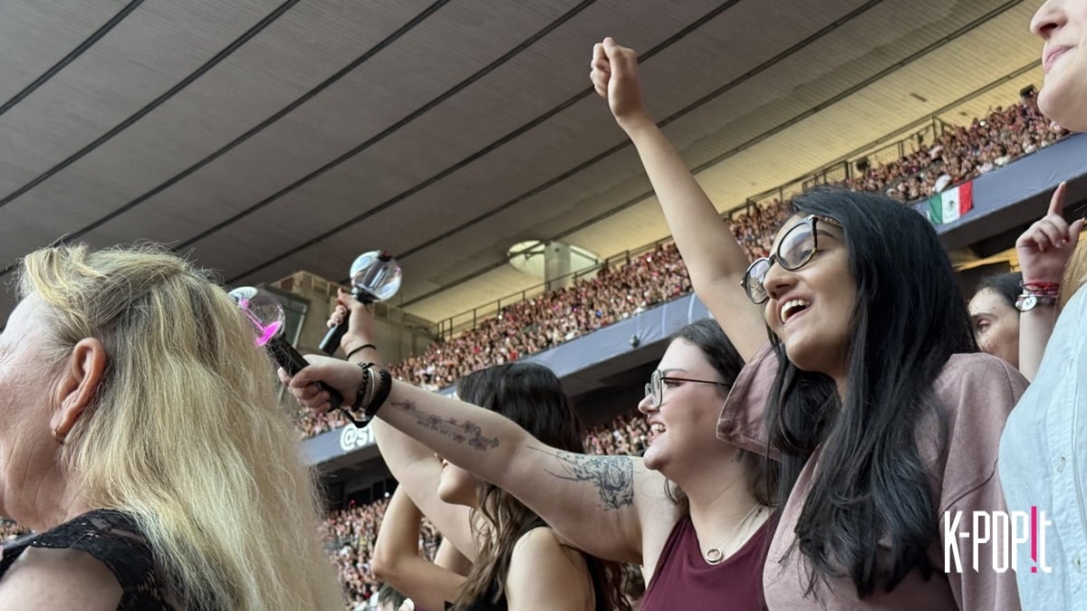 [PARIS] BTS Transcends Language in Paris as 92,000 Crowd Joins in 'Arirang' Chorus