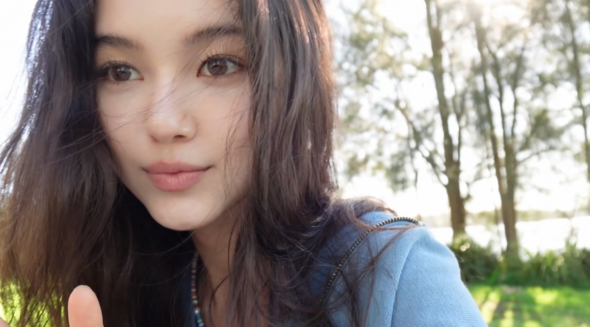 Former NewJeans Member Danielle Starts "New Adventure" in Australia