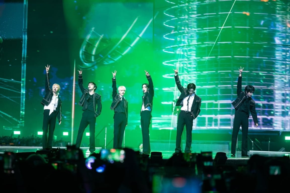 BOYNEXTDOOR Draws 31,800 Fans as First World Tour Begins in Seoul