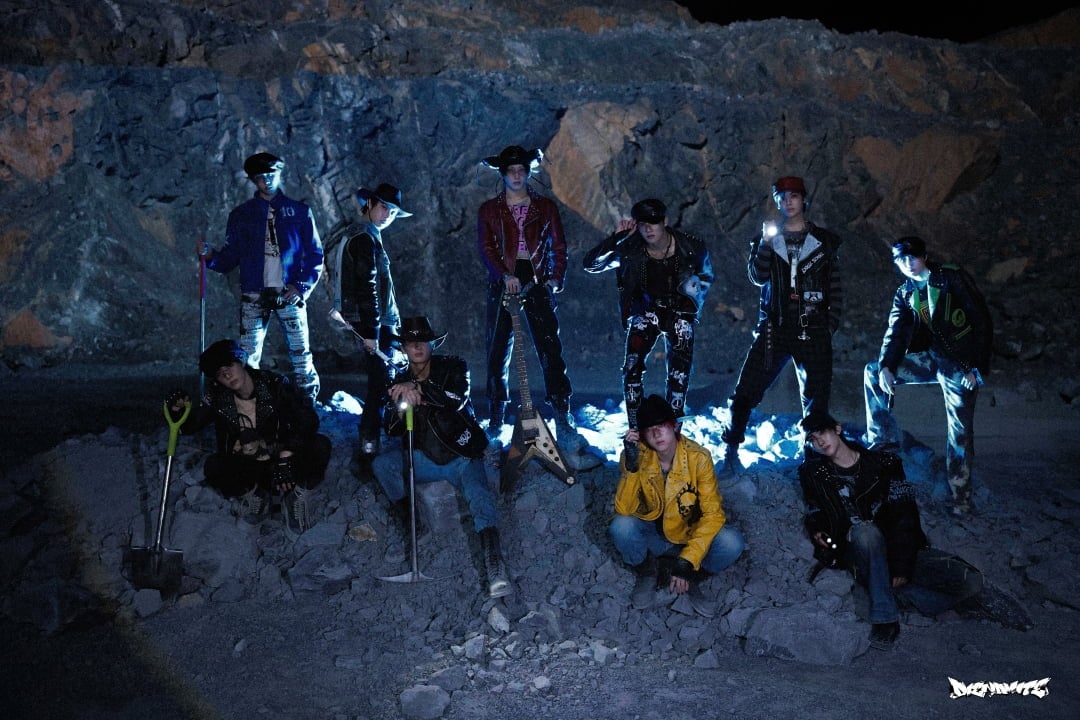 xikers 'DIENAMITE' Concept Pictures / KQ Entertainment