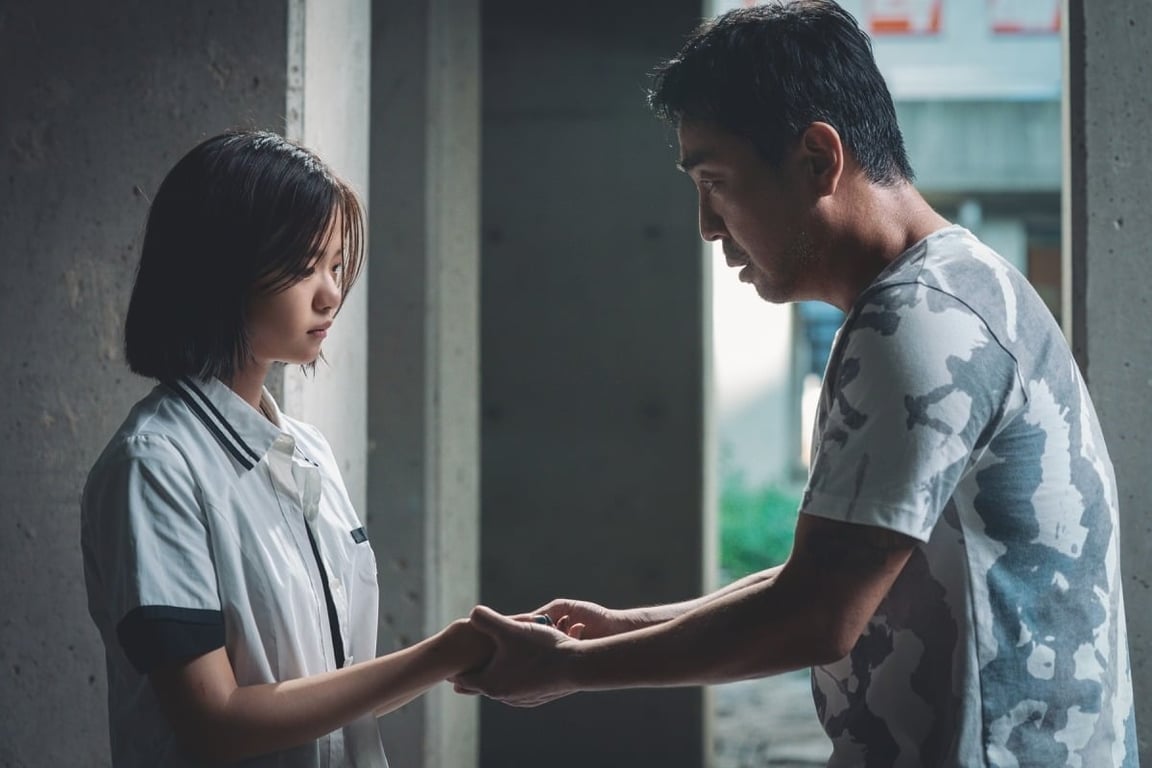 Ryu Seung-ryong on 'Bigwang' Return: 'Like Finding Hidden Cash in an Old Book'