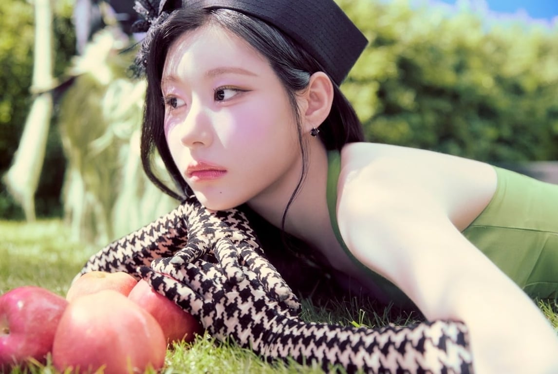 ITZY's Chaeryeong / JYP Entertainment