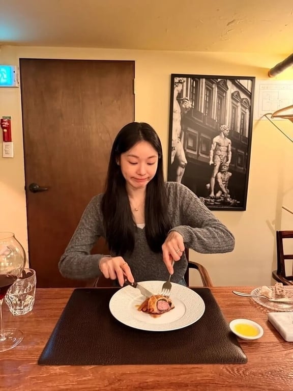 Former figure skating champion Kim Yuna is once again at the center of pregnancy rumors.