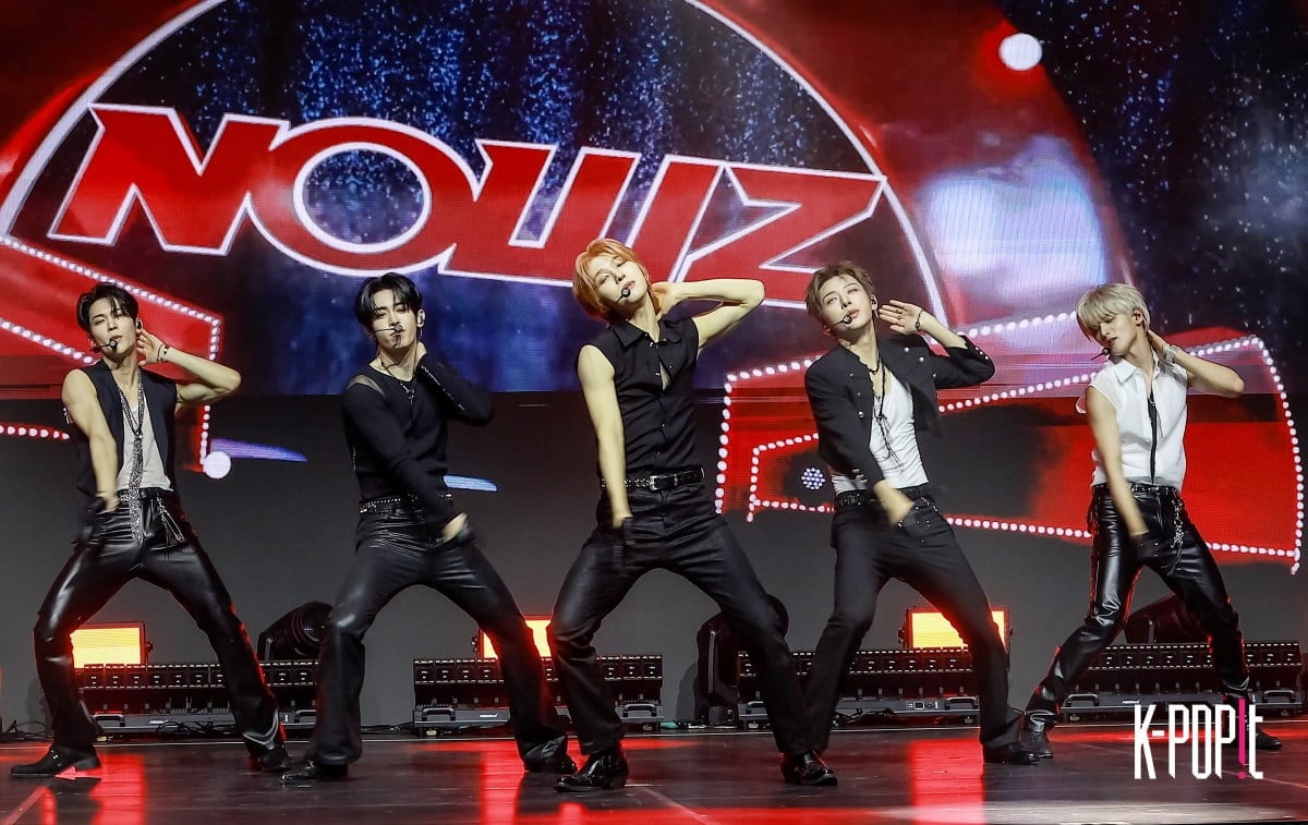 K-POP group NOWZ/K-POPIT