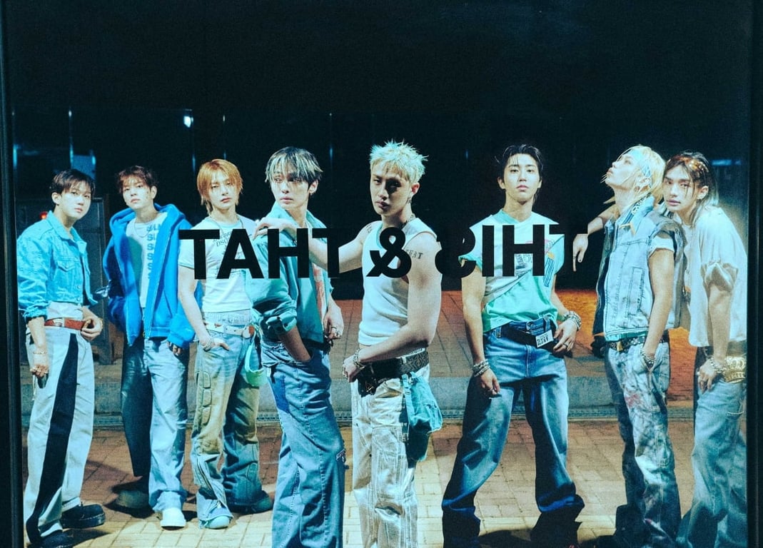 Stray Kids Continue "THIS & THAT" Rollout With New Visuals
