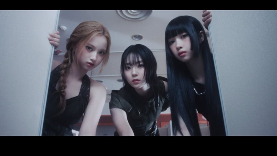 JYP's New Girl Group OURBIRTHDAY Unveils First Members