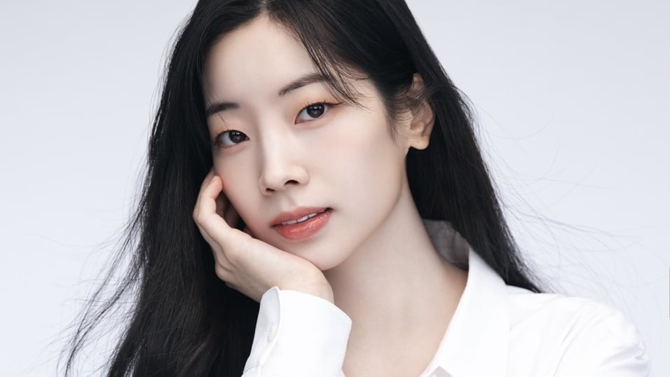 K-POP group TWICE member and actress Dahyun/JYP Entertainment