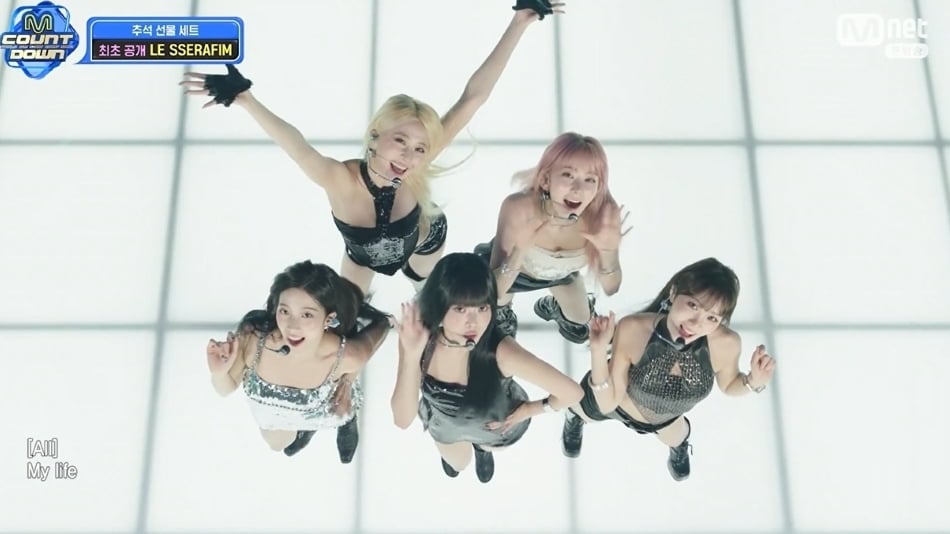 LE SSERAFIM On Mnet 'M Countdown' For 'Made My Night' / Mnet 'M Countdown' screenshot