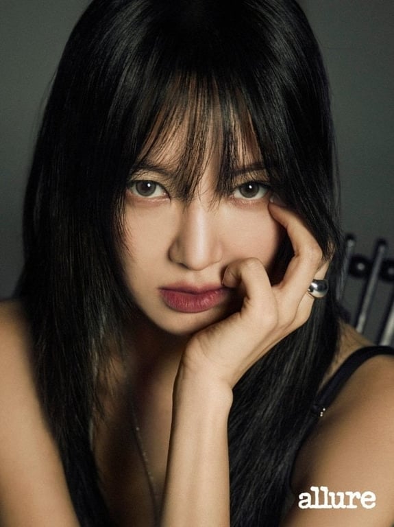 Hyoyeon / Allure Korea