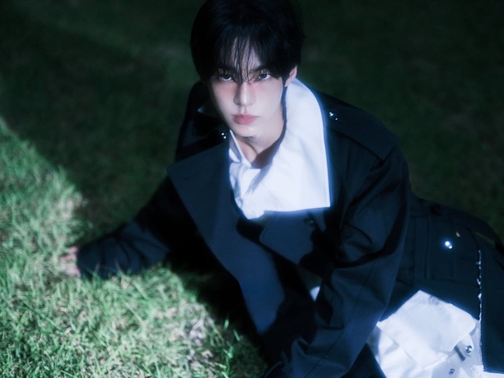 TWS Shows a Darker Side Ahead of 'TO US' Comeback