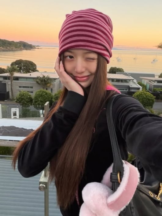 Photo=Jangwonyoung SNS