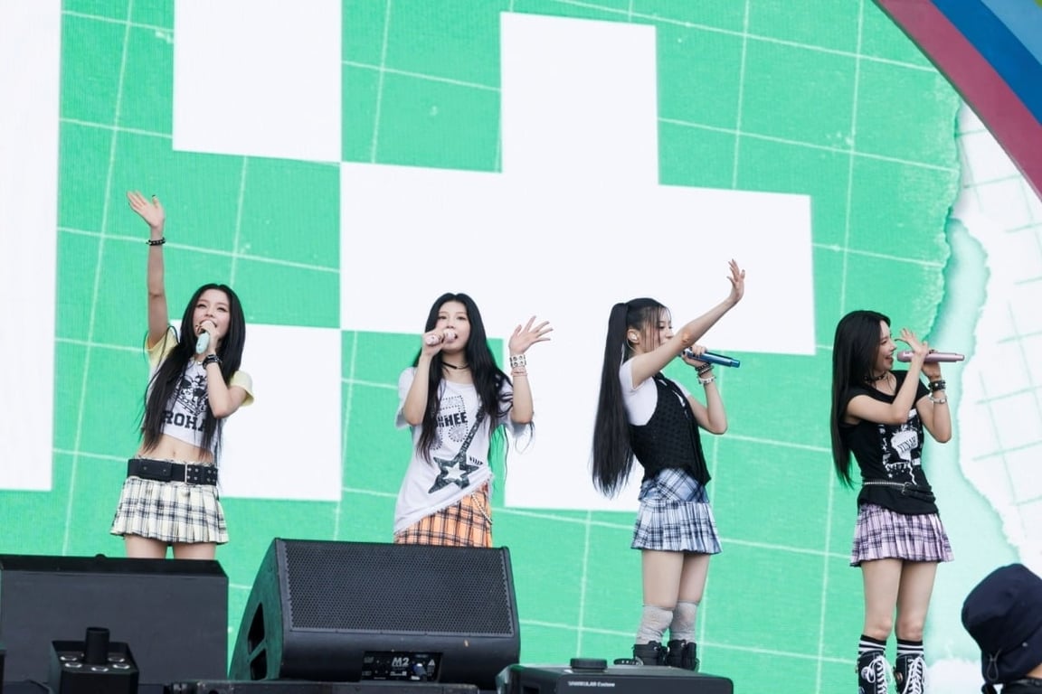 ILLIT Draws 30,000-Crowd at Japan's LuckyFes