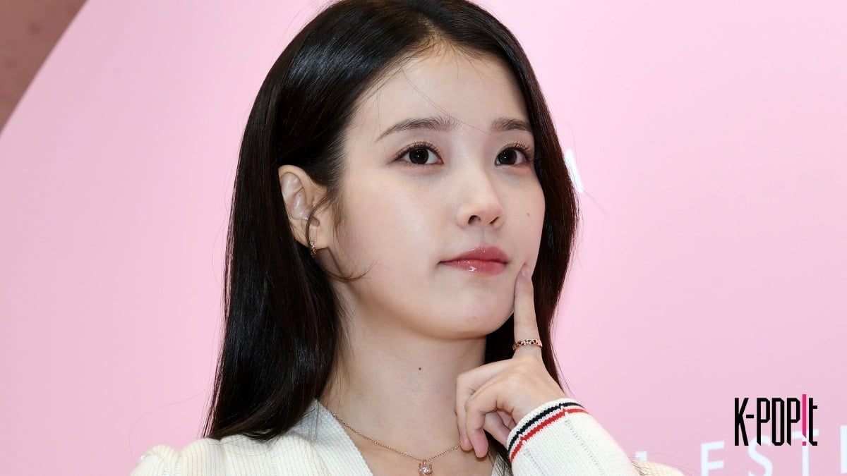 IU / K-POPIT