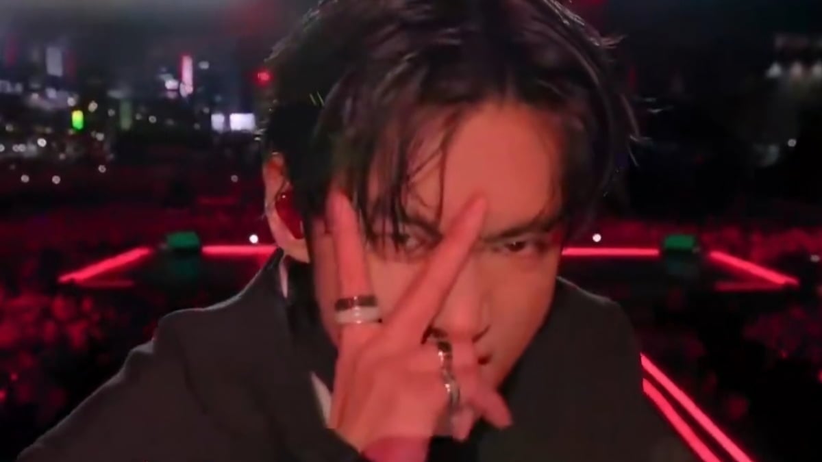 BTS' V Wearing a Jade Rings at Netflix's BTS The Comeback Live