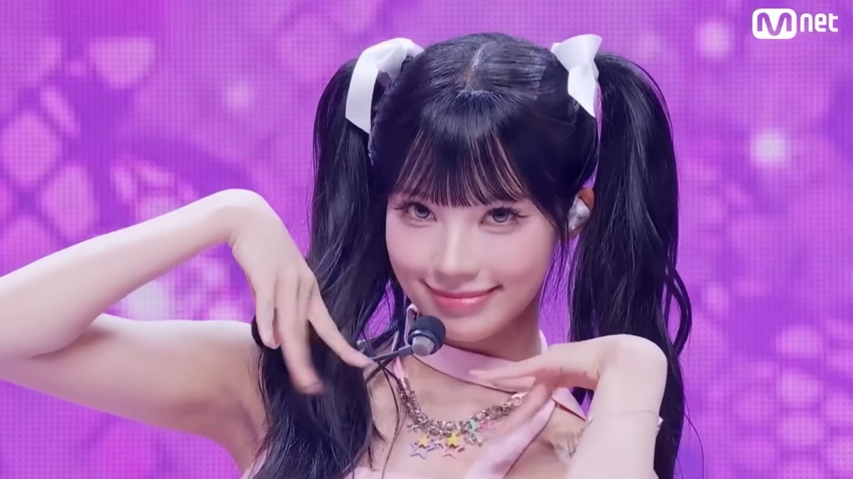 RESCENE's WONI / Screenshot from Mnet's "M Countdown"