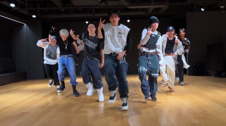 'ZOOM ZOOM' 안무 연습 / 사진 제공=YG엔터테인먼트