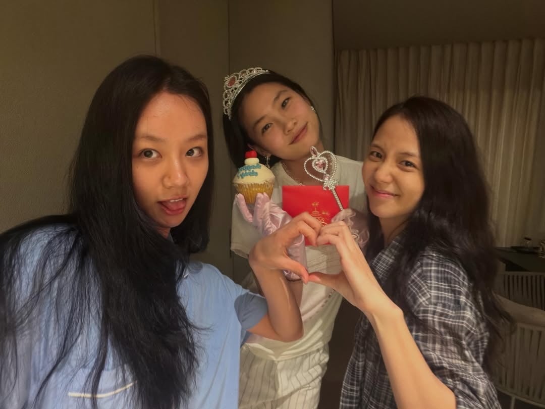 Girl's Day's Hyeri, BLACKPINK's Jisoo, Jung Ho-yeon