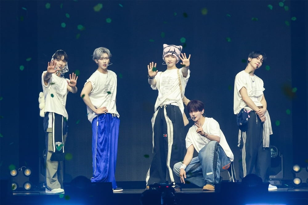 Zhang Hao Wows With Violin at AND2BLE Showcon