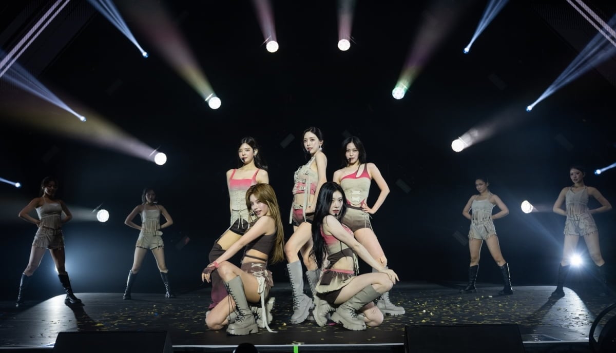 ITZY Wraps 'TUNNEL VISION' Tour After Giving "THAT’S A NO NO" a Second Life