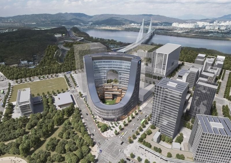 [Exclusive] JYP's New Headquarters Project Faces Risk of Cancellation
