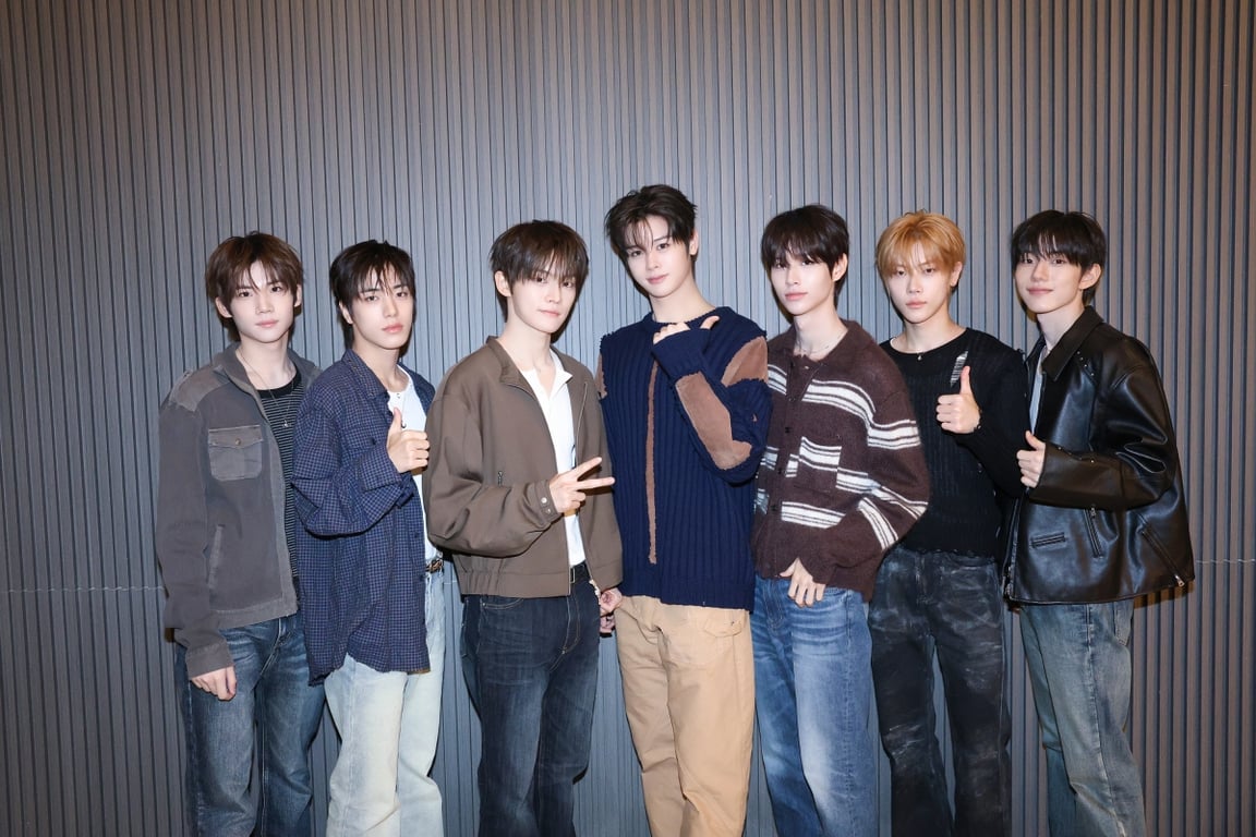 CLOSE YOUR EYES At Their '256th Note' Press Conference / UNCORE