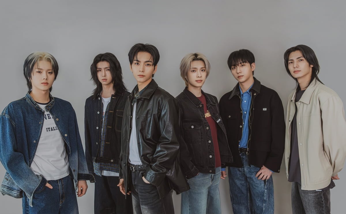 DAY6's Young K Gives Shoutout to Fellow JYP Band Xdinary Heroes