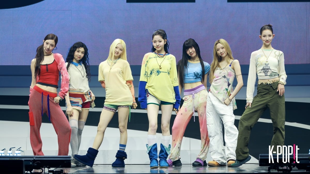 TUIDE debut showcase / KPOPIT DB