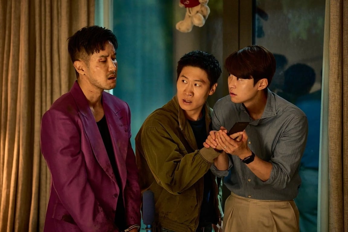Husbands in Action / Netflix