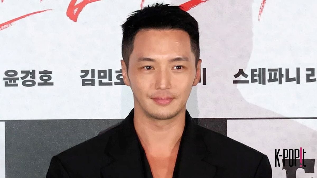 Byun Yo-han Reveals Diet, Bed Scene Prep for "Tazza: The Song of Beelzebub"