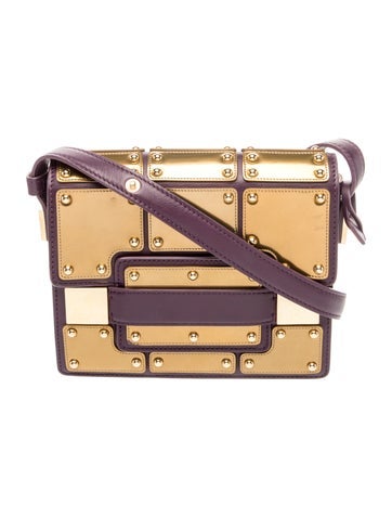 Leather Iron Shield Madame
