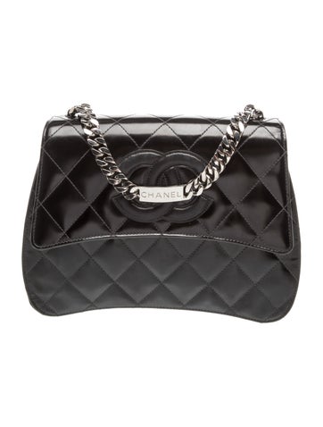 ID Bracelet Flap Bag