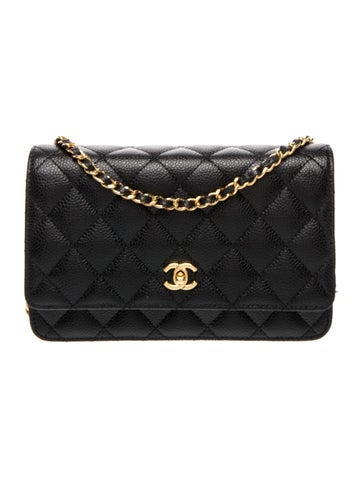Classic Turnlock Wallet On Chain