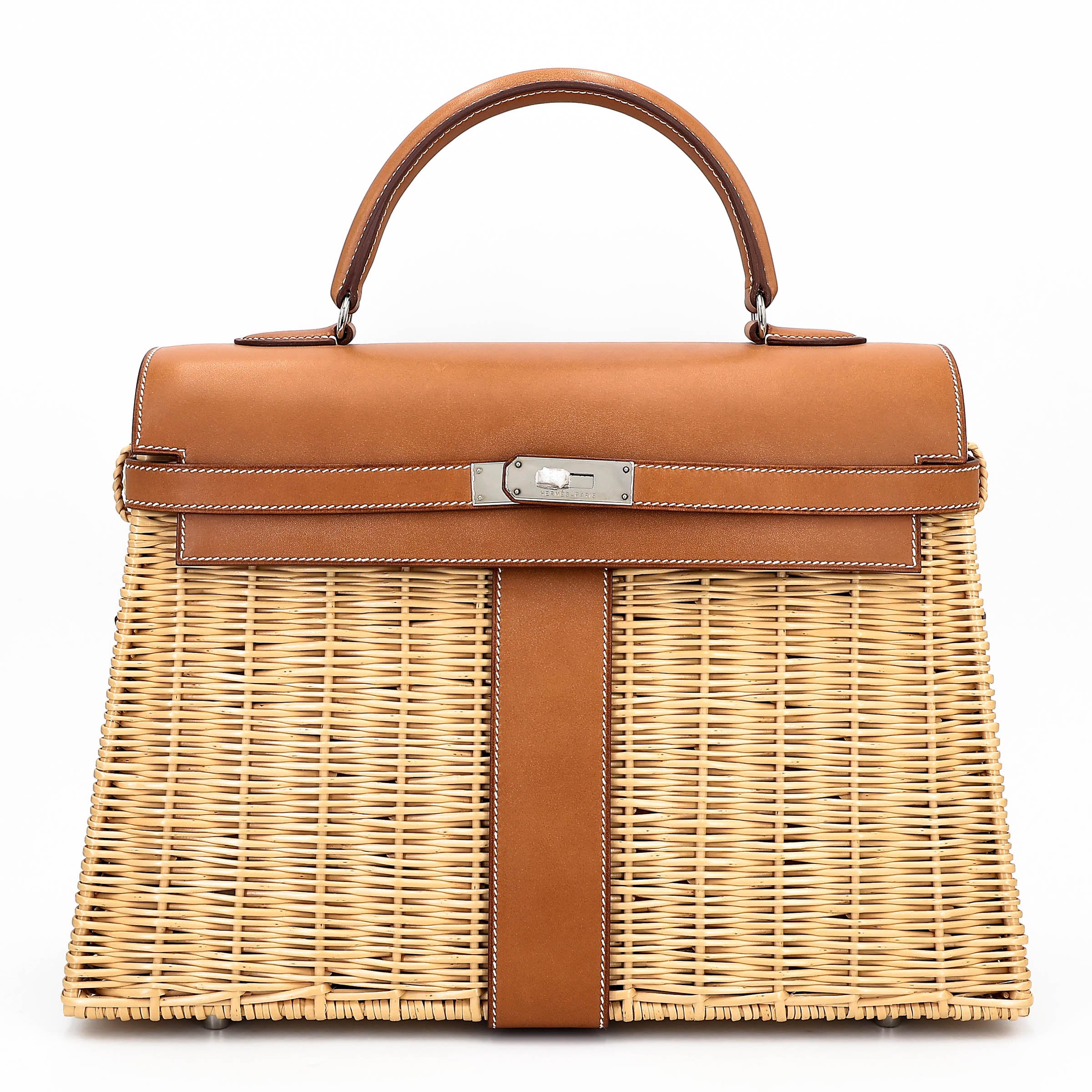 Very Good ( Rank A) HERMÈS Kelly 35 Picnic Fauve (34) Barenia Osier Wicker Palladium hardware Square O (2011)