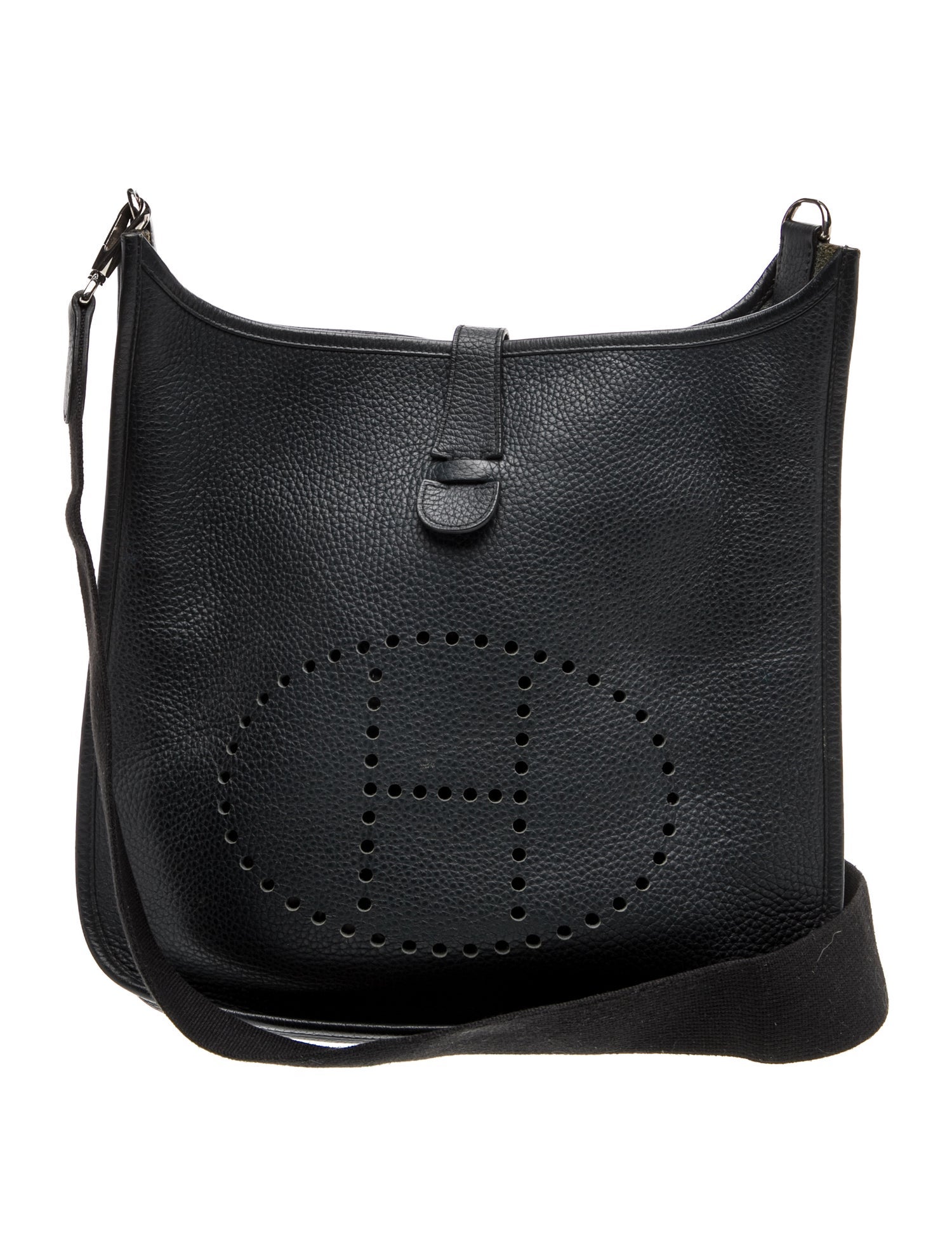 Clemence Evelyne III 29