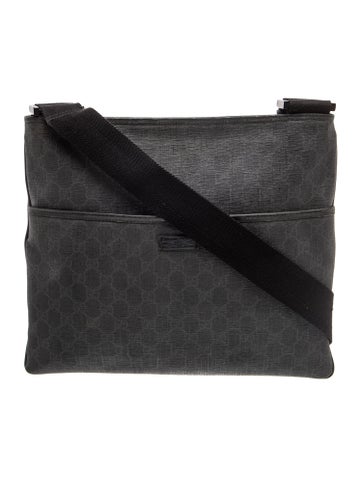GG Supreme Crossbody Bag